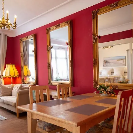 Apartment Fewo1846 - Royal - Stilvolle Mit 2 Schlafzimmern Im Stadtzentrum