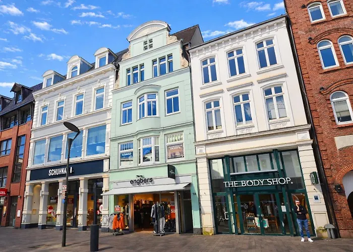 Fewo1846 - Royal - Stilvolle Mit 2 Schlafzimmern Im Stadtzentrum * Flensborg